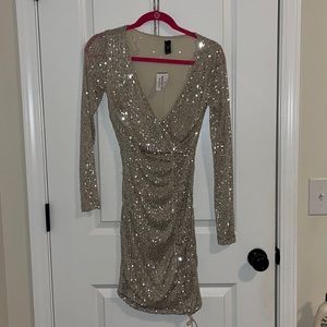 Gold long sleeve Windsor dress